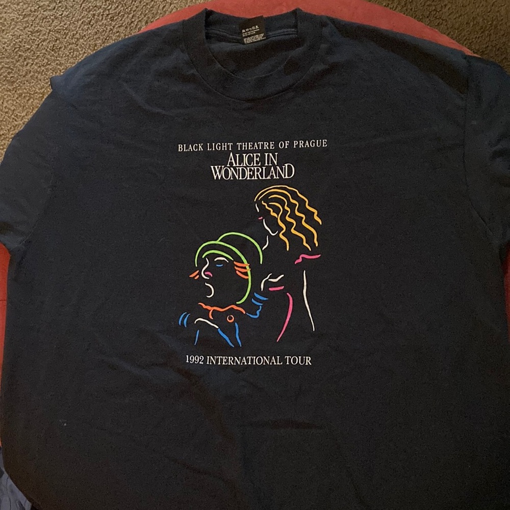 Vintage Alice in Wonderland 1992 tee shirt